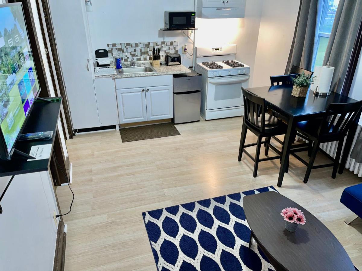 3 Bedrooms, Boardwalk Duplex Beachblock Home! แอตแลนติกซิตี้ ภายนอก รูปภาพ